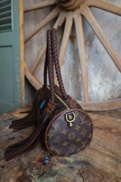 LEATHER AND VODKA PAPILLION PM CHOCOLATE 35CT BISBEE TURQUOISE BAG -Johny Clothing Shop 0D6A0047