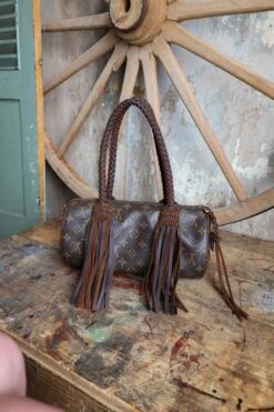 LEATHER AND VODKA PAPILLION PM CHOCOLATE 35CT BISBEE TURQUOISE BAG -Johny Clothing Shop 0D6A0050