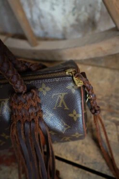 LEATHER AND VODKA PAPILLION PM CHOCOLATE 35CT BISBEE TURQUOISE BAG -Johny Clothing Shop 0D6A0053