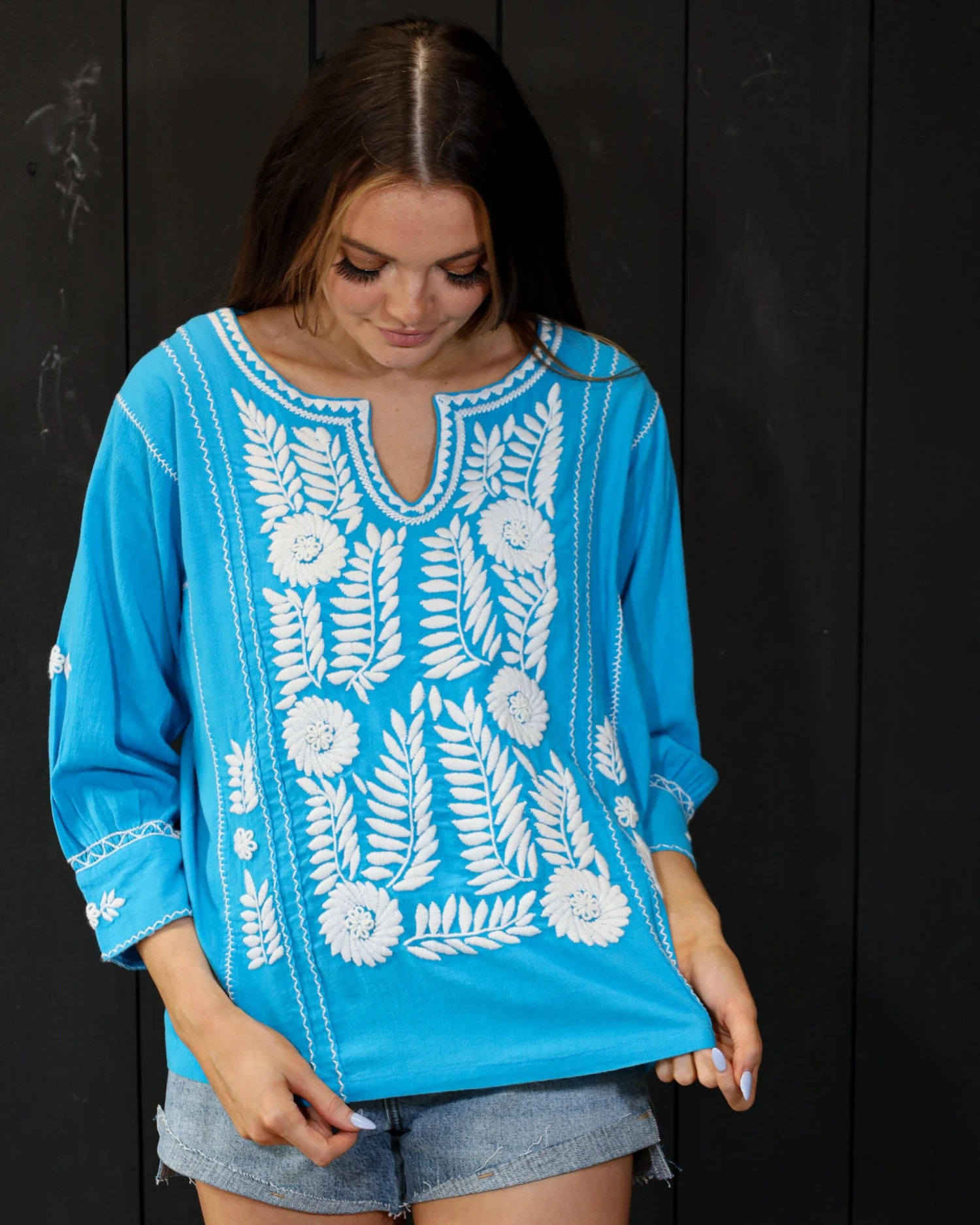 LONGSLEEVE EMBROIDERED BLOUSE 8 LONGSLEEVE EMBROIDERED BLOUSE - Image 8