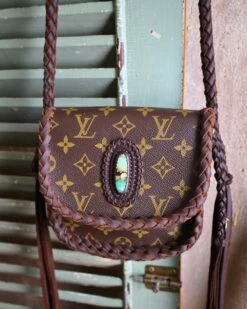 LEATHER AND VODKA ST CLOUD PM CHOC 25CT KINGMAN BAG -Johny Clothing Shop 176 0e0706fe 608f 4024 b745 8083904e5876