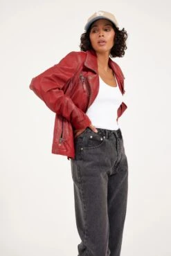 MAURITIUS WOMEN'S CHRISTY STAR WITH BUCKLES JACKET- RED -Johny Clothing Shop 20220712 01102