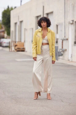 MAURITIUS WOMEN'S SOFIA JACKET- YELLOW -Johny Clothing Shop 20220731 03925 720x 389d6811 151c 425c 9245 d9bb57c12215