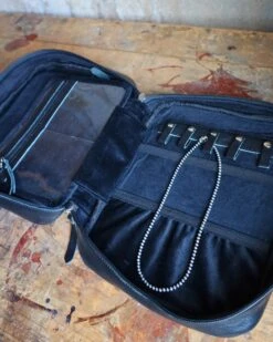 VINTAGE COWGIRL CASES JEWELRY BOOK -Johny Clothing Shop 250 9a7133e5 68ab 4e9a ab84 0ffc68e4bb93