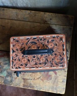 VINTAGE COWGIRL CASES JEWELRY DOUBLE DECKER CASE 27 VINTAGE COWGIRL CASES JEWELRY DOUBLE DECKER CASE -Johny Clothing Shop 277 d6a4d617 b7a9 43a6 bf86 7c18cd5abd86