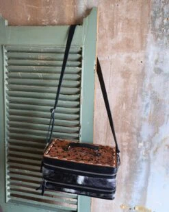 VINTAGE COWGIRL CASES JEWELRY DOUBLE DECKER CASE 21 VINTAGE COWGIRL CASES JEWELRY DOUBLE DECKER CASE -Johny Clothing Shop 280 51166b9f 6bc8 49ea 95a3 5a06353e6f48