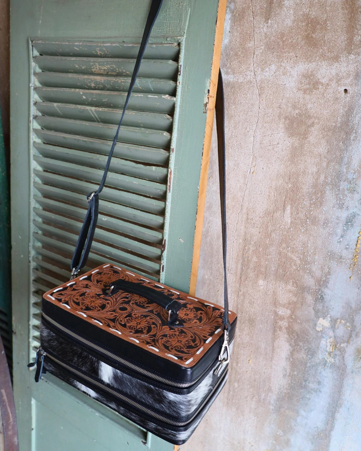 VINTAGE COWGIRL CASES JEWELRY DOUBLE DECKER CASE 9 VINTAGE COWGIRL CASES JEWELRY DOUBLE DECKER CASE - Image 9