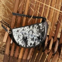 WESTERN AND CO. JUST A PHASE CROSSBODY BAG- BLACK