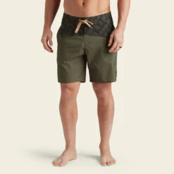 HOWLER MEN'S Los Vaqueros Boardshorts 9 HOWLER MEN'S Los Vaqueros Boardshorts -Johny Clothing Shop S23 Boardies Los Vaqueros Bandana Dark Olive Front abefed85 ea39 4d7c b70e 529438885cf3