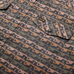 HOWLER MEN'S H Bar B Snapshirt- ANTIQUE BLACK -Johny Clothing Shop S23 SS Shirts HBarB Los Arroyos Antique Black Detail