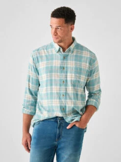 FAHERTY THE ALL TIME SHIRT -Johny Clothing Shop SP23 faherty mens MWS2325 WPR MOVEMENT FEATHERWEIGHT TWILL WESTPORT PLAID EXTENDED crop 1 1000x 4b702339 4967 4903 988b 6a8151c11772