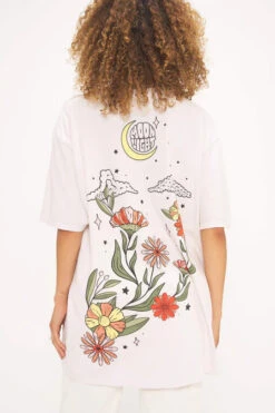 PROJECT SOCIAL SUN COMING MOON GOING TEE -Johny Clothing Shop project social t sun coming moon going oversized tee vintage white 2144 540x c7cf33c1 c928 4d10 b561 4a0fc68f7818