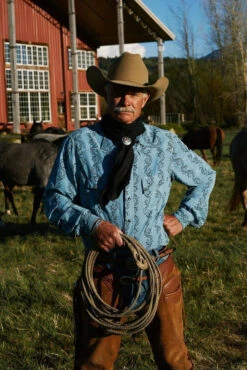 VOGT Classic Scarf Slide -Johny Clothing Shop vogt silversmiths scarf slides the classic scarf slide 29763567911108 600x 025da1ba 6f54 4e68 8be5 282717698816